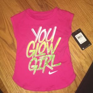 new nike shirt 2T with tags